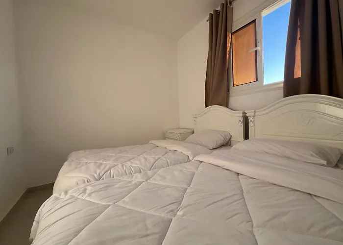 Hostel Manzzel