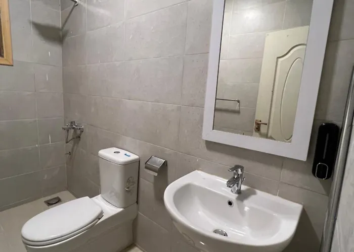 Manzzel Hostel
