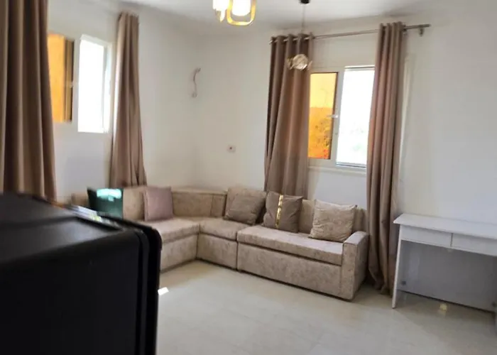 Manzzel Hostel